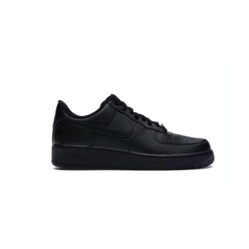 Nike Air Force 1 07 Black