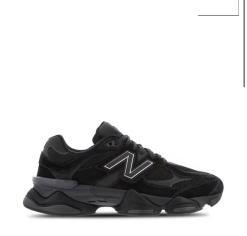 New Balance 9060 Triple Black
