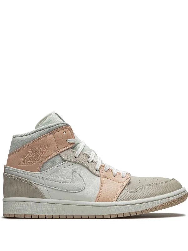 Air Jordan 1 Mid Milan