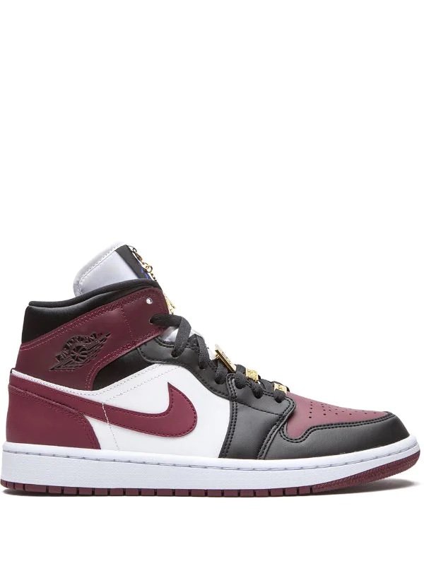 Air Jordan 1 Mid SE "Gold Pendants"